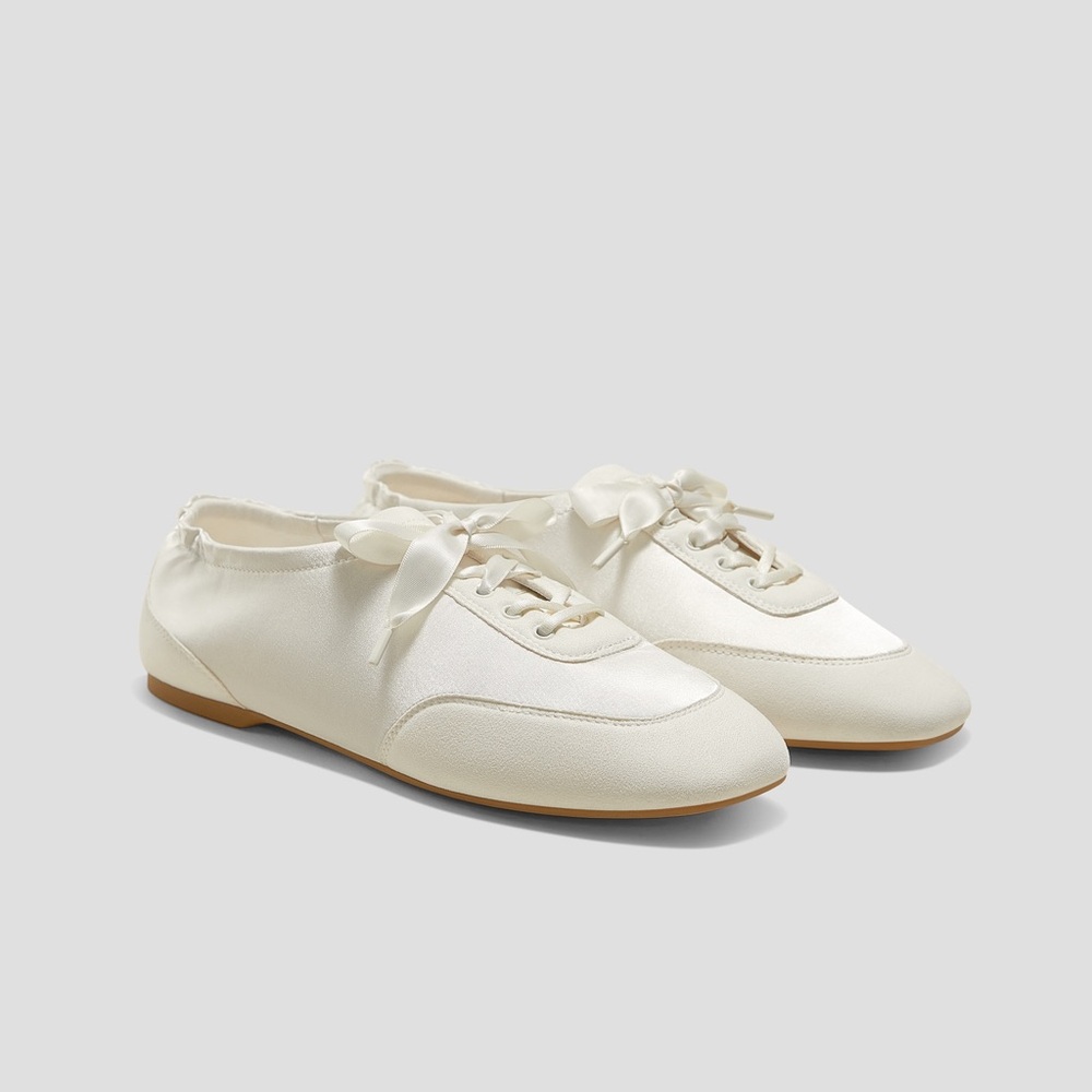 Vivaia Sneakerinas - Square-Toe Lace-Up Satin (Cristina) - Size 8